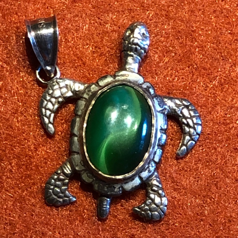 Sterling Silver Green Turtle Pendant